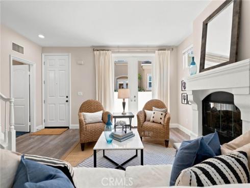 7244 Lisamarie Court, Huntington Beach, CA