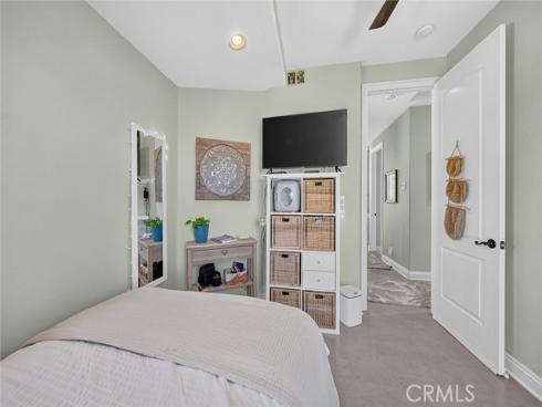 4742 Wentworth , Huntington Beach, CA