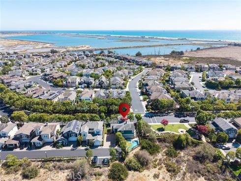 4742 Wentworth , Huntington Beach, CA