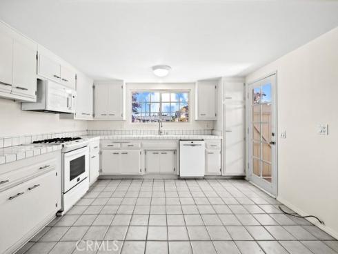 19742 Potomac Lane, Huntington Beach, CA