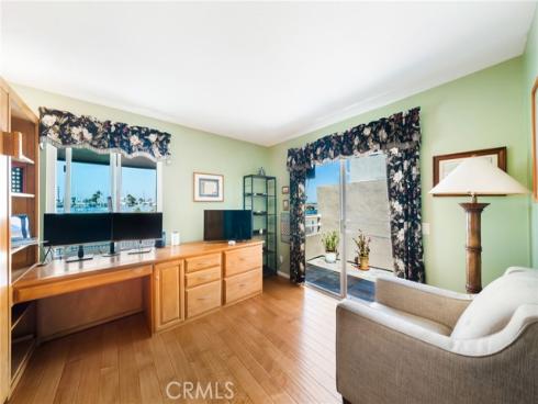 3256 Sparkler , Huntington Beach, CA