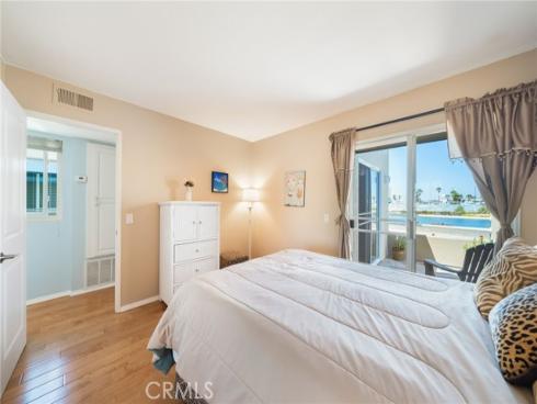 3256 Sparkler , Huntington Beach, CA