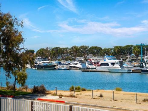 3256 Sparkler , Huntington Beach, CA