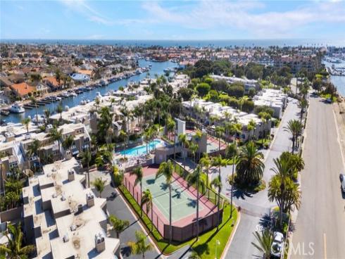 3256 Sparkler , Huntington Beach, CA