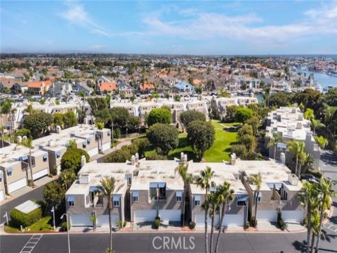 3256 Sparkler , Huntington Beach, CA