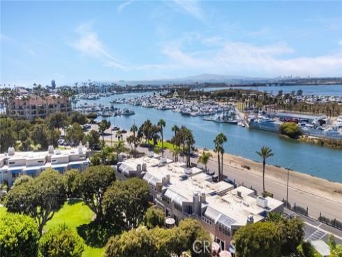 3256 Sparkler , Huntington Beach, CA