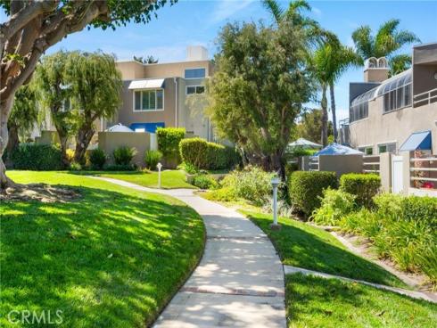 3256 Sparkler , Huntington Beach, CA