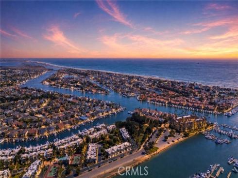 3256  Sparkler  , Huntington Beach, CA