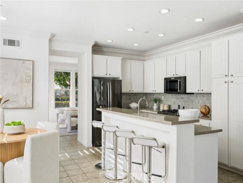 5266  Acorn  , Huntington Beach, CA
