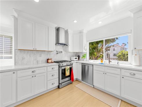 19401 Merion Circle, Huntington Beach, CA