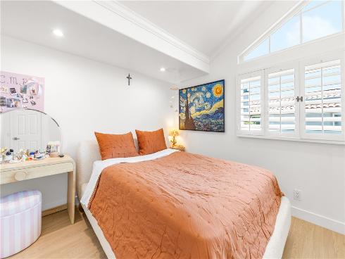 19401 Merion Circle, Huntington Beach, CA