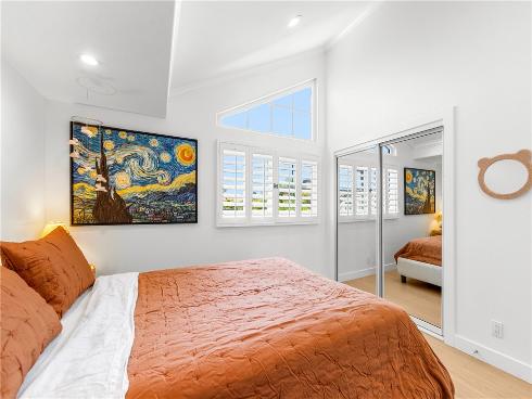 19401 Merion Circle, Huntington Beach, CA