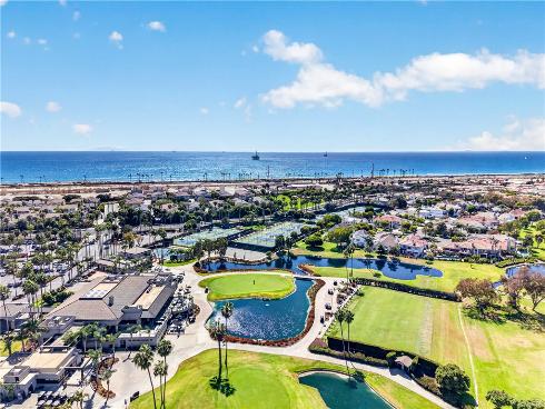 19401 Merion Circle, Huntington Beach, CA