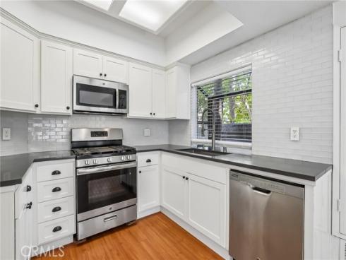 4752  Tiara  103  Drive, Huntington Beach, CA