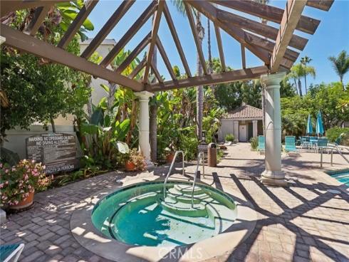 4752  Tiara  103  Drive, Huntington Beach, CA
