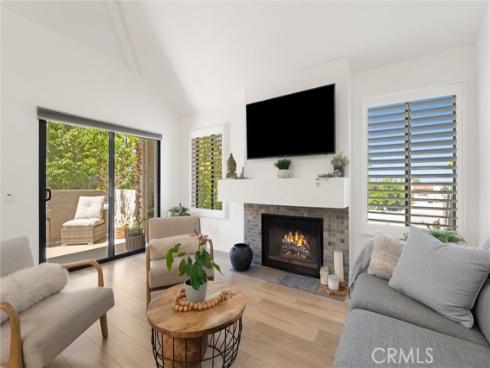 4782 Tiara 203 , Huntington Beach, CA