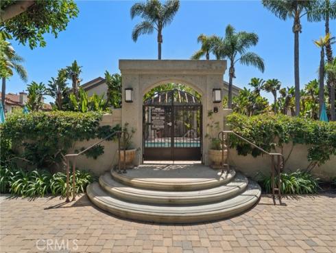 4782 Tiara 203 , Huntington Beach, CA