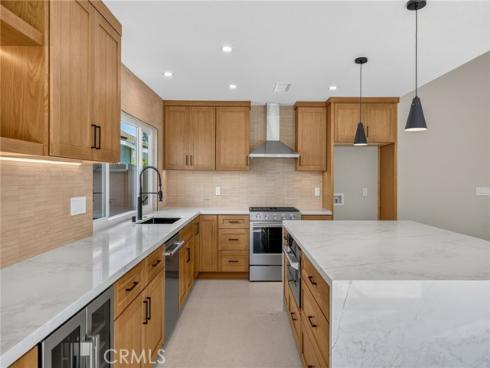 17951 Whitford Lane, Huntington Beach, CA