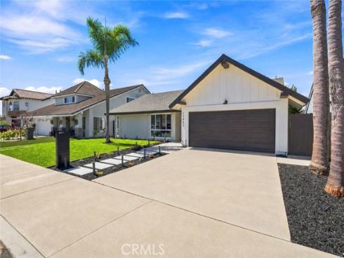 17951 Whitford Lane, Huntington Beach, CA