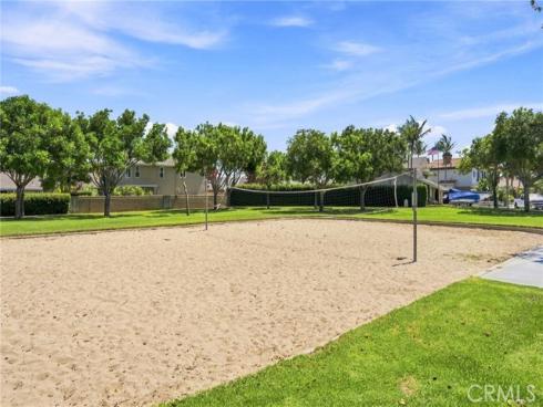17951 Whitford Lane, Huntington Beach, CA