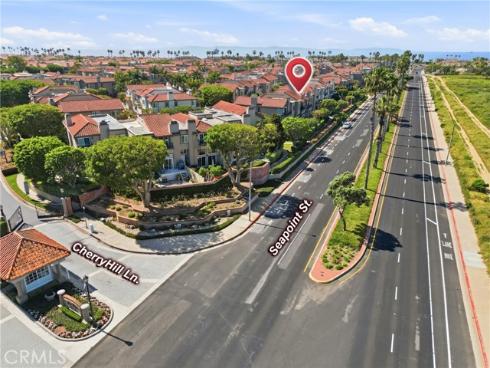 19225  Seabrook  , Huntington Beach, CA