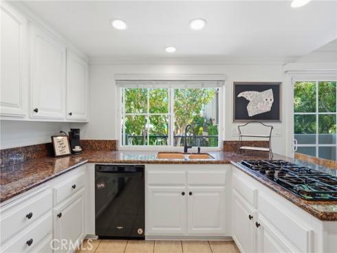 19225 Seabrook , Huntington Beach, CA