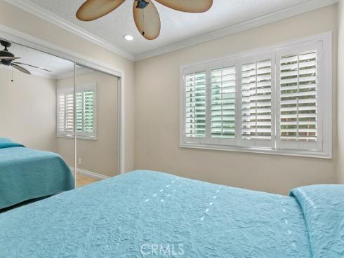 8877 Lauderdale 212B Court, Huntington Beach, CA