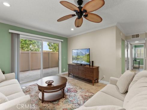 8877 Lauderdale 212B Court, Huntington Beach, CA