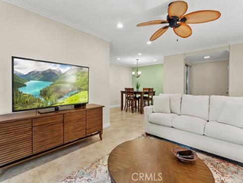 8877 Lauderdale 212B Court, Huntington Beach, CA