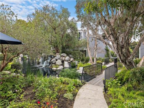 20301 Bluffside 313 , Huntington Beach, CA