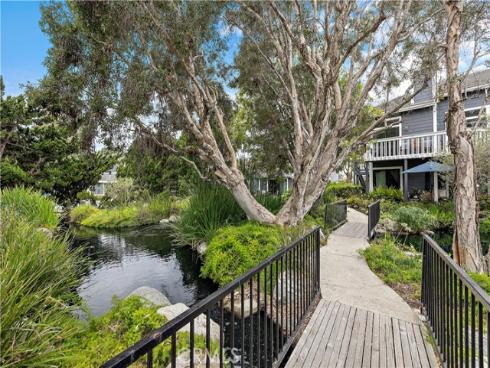 20301 Bluffside 313 , Huntington Beach, CA