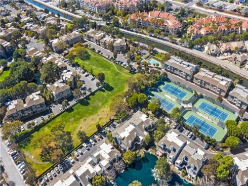 20301  Bluffside  313 , Huntington Beach, CA