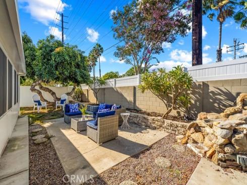 8351 Amsterdam Drive, Huntington Beach, CA