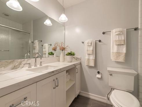 21892 Kaneohe , Huntington Beach, CA