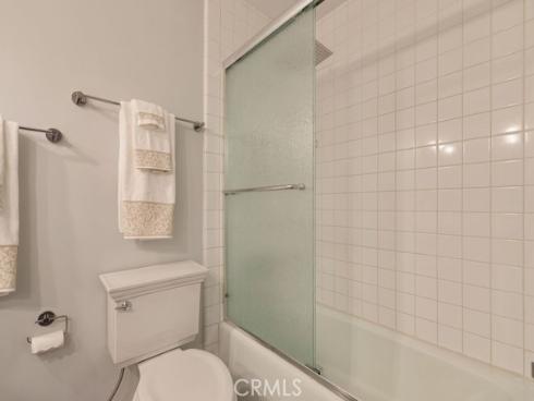 21892 Kaneohe , Huntington Beach, CA
