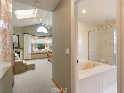 21892 Kaneohe , Huntington Beach, CA