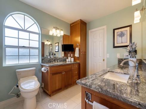 21892 Kaneohe , Huntington Beach, CA