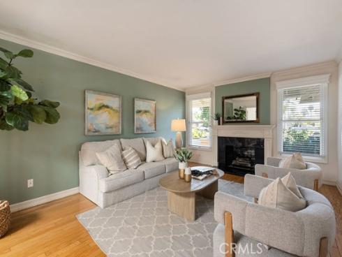 21892 Kaneohe , Huntington Beach, CA