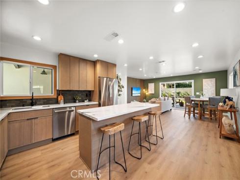 6841 Bonnie Drive, Huntington Beach, CA