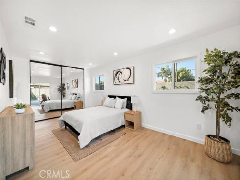 6841 Bonnie Drive, Huntington Beach, CA