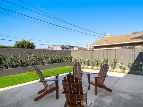6841 Bonnie Drive, Huntington Beach, CA