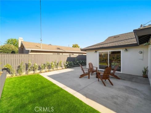 6841 Bonnie Drive, Huntington Beach, CA