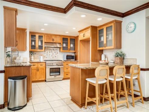 16511 Newland Street, Huntington Beach, CA