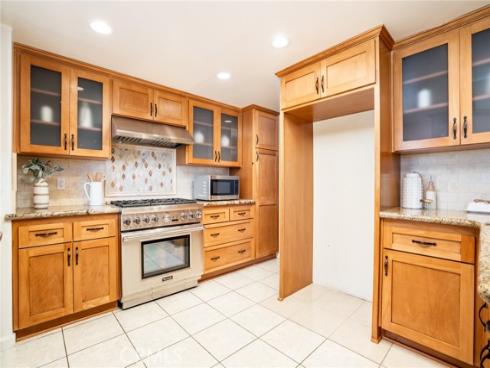 16511 Newland Street, Huntington Beach, CA