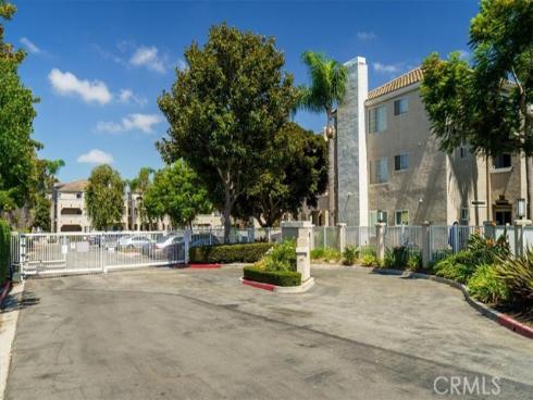 4561  Warner  , Huntington Beach, CA