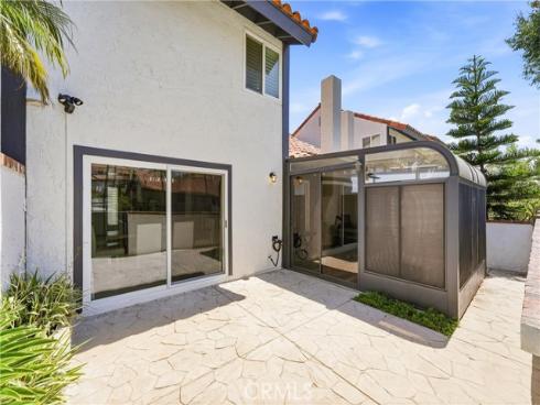 1409 Arch Lane, Huntington Beach, CA