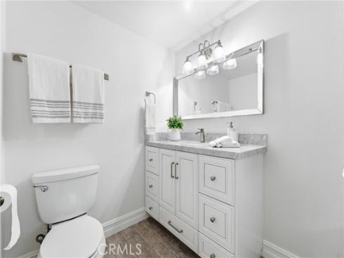1409 Arch Lane, Huntington Beach, CA