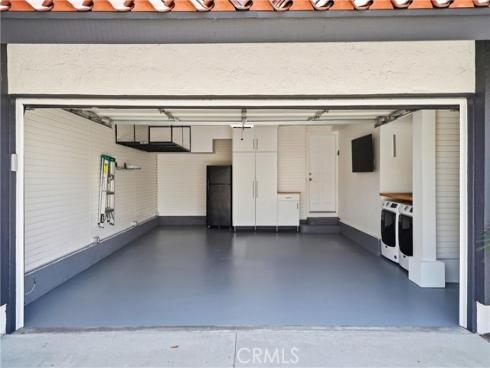 1409 Arch Lane, Huntington Beach, CA