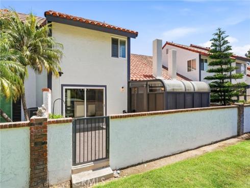 1409 Arch Lane, Huntington Beach, CA