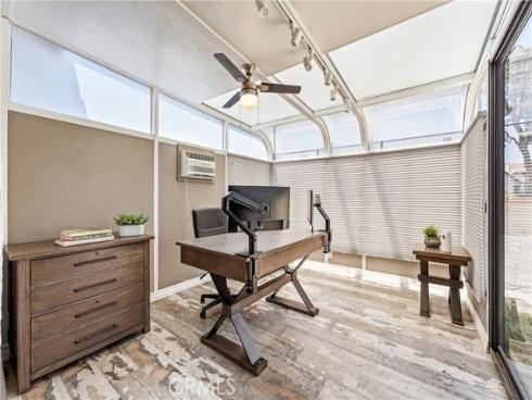 1409 Arch Lane, Huntington Beach, CA